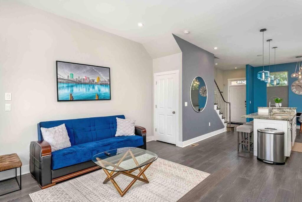 4 Bedroom 3 Bath Sleeps 10 Pet Friendly Private Backyard, 2 Car Garage, City Views, Close To All Stadiums And Casino Pittsburgh Ngoại thất bức ảnh
